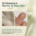 Image showing the oil cleansing process for achieving glass skin, highlighting makeup removal and skin cleansing benefits.